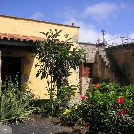 Casa Rural El Drago Мойя